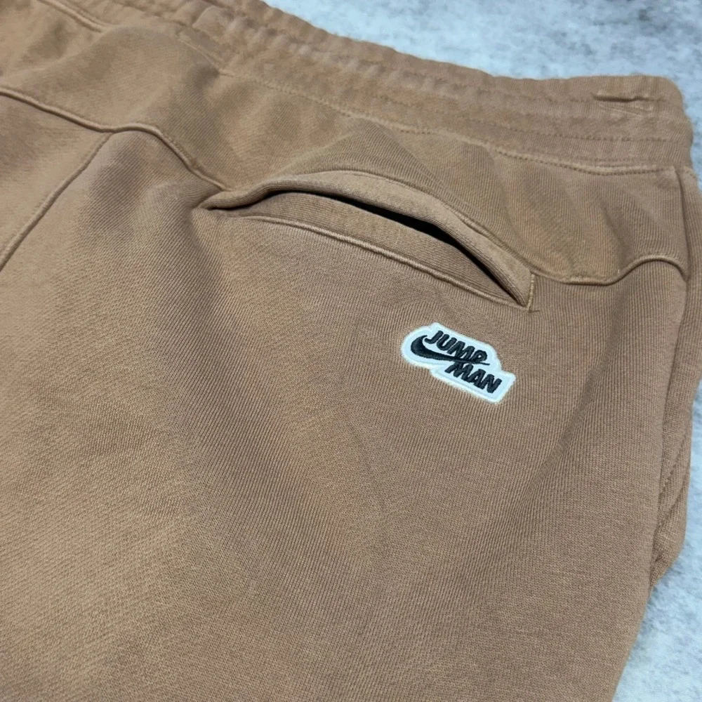 Nike Jordan Jumpman Fleece Mens Large Brown NBA World Champs Jogger Sweatpants